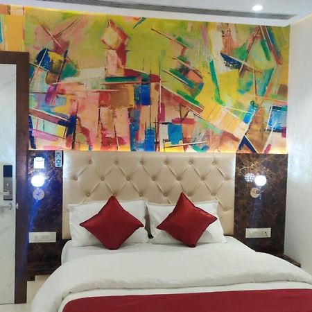 Hotel Relax Bhopal Buitenkant foto