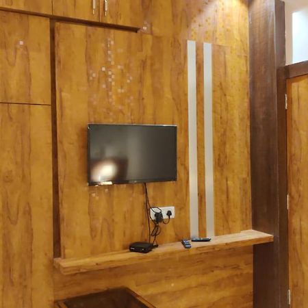 Hotel Relax Bhopal Buitenkant foto