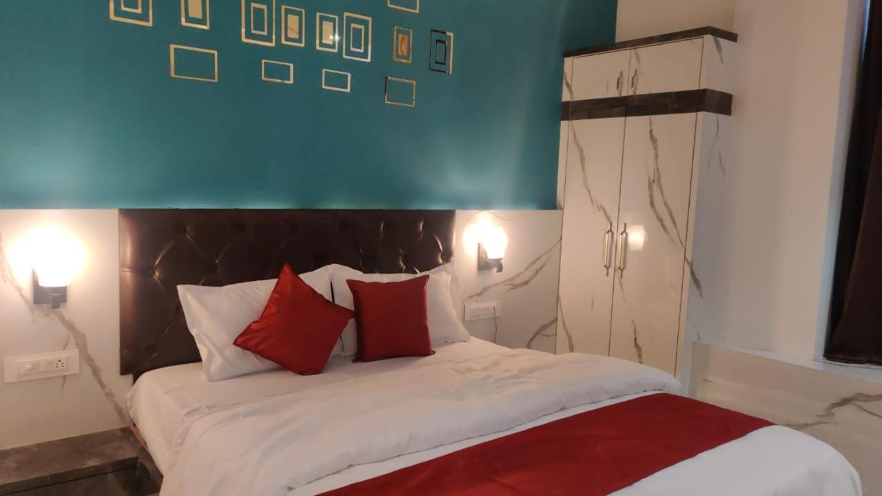 Hotel Relax Bhopal Buitenkant foto