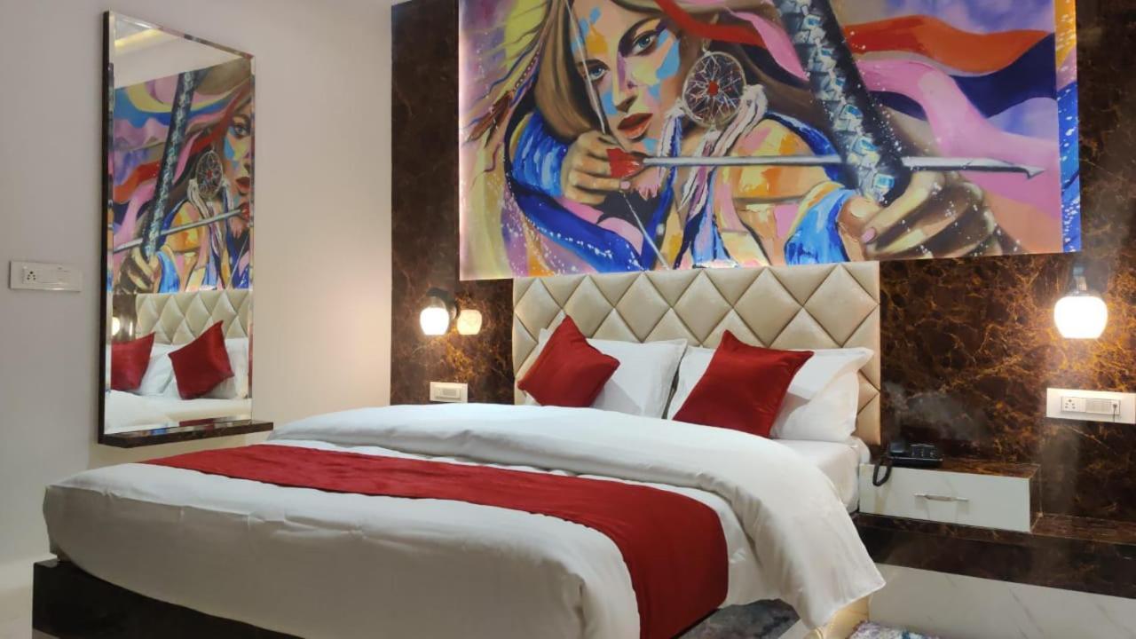 Hotel Relax Bhopal Buitenkant foto